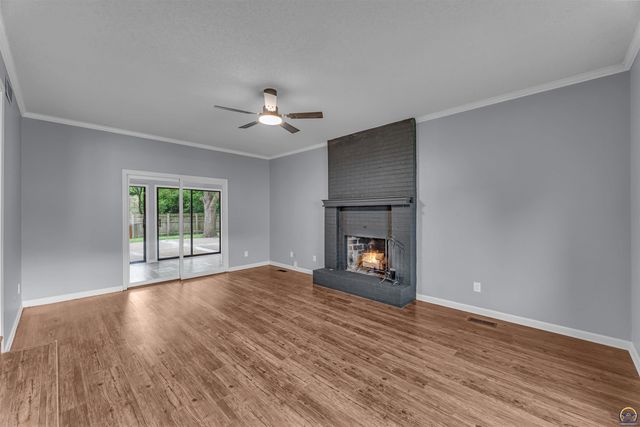 3939 SW Nottingham RD, Topeka, KS 66610