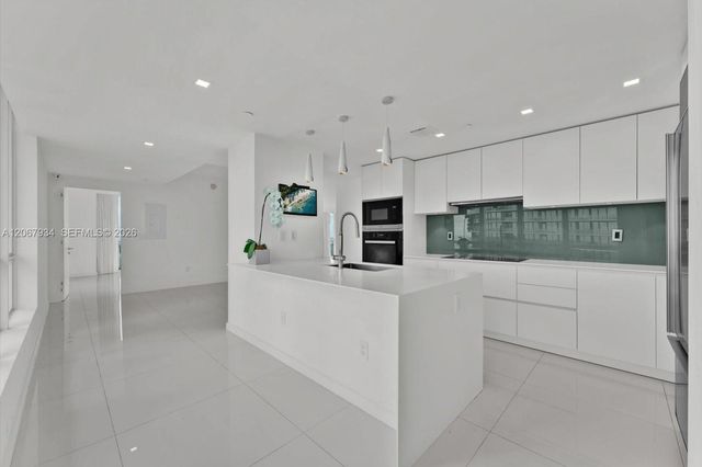 520 West Avenue 2101, Miami Beach, FL 33139