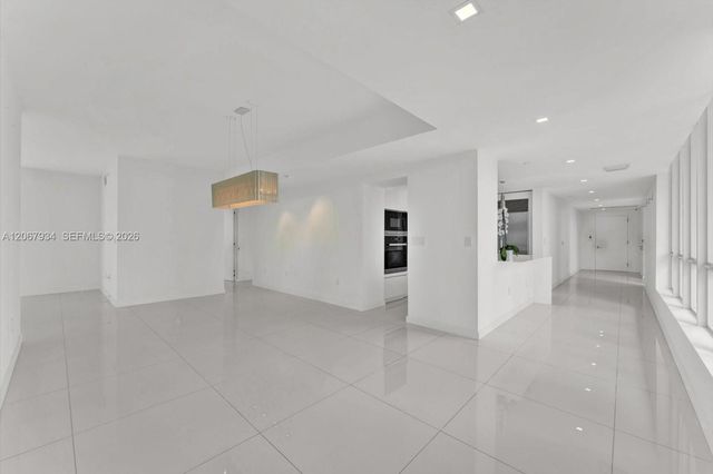 520 West Avenue 2101, Miami Beach, FL 33139