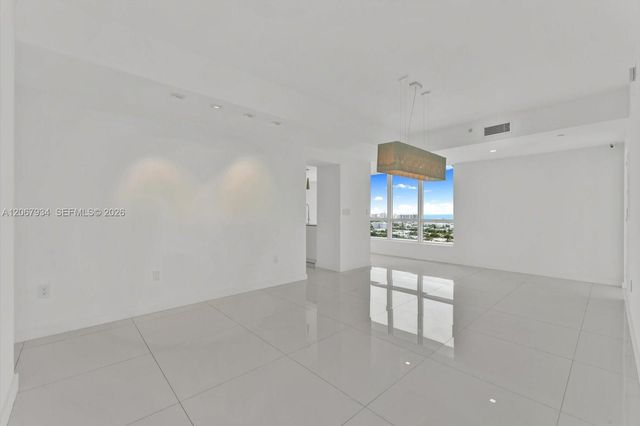 520 West Avenue 2101, Miami Beach, FL 33139