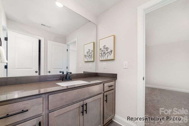 000 Rivendell Road 40, Denver, NC 28037