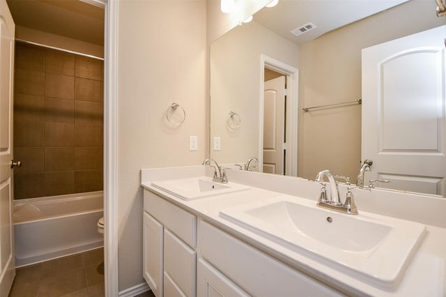 2914 Scanlan Meadow, Missouri City, TX 77459