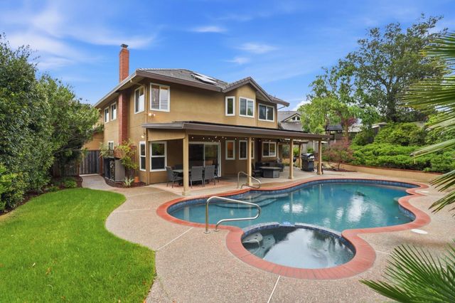 160 Zinfandel Circle, Scotts Valley, CA 95066