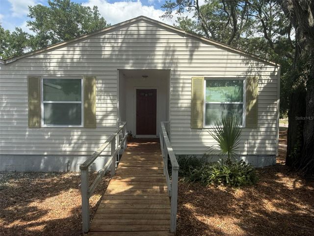 3664 MERIDEN AVENUE, Oldsmar, FL 34677