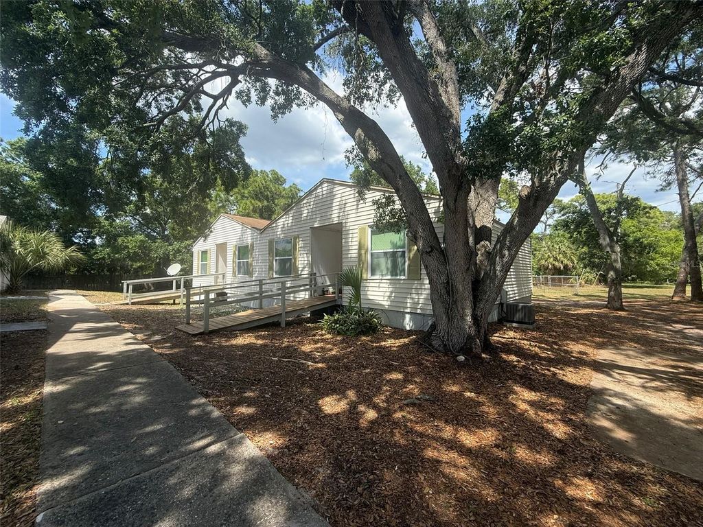 3664 MERIDEN AVENUE, Oldsmar, FL 34677