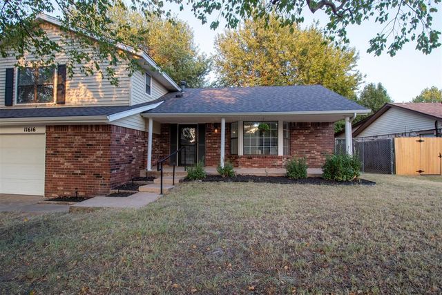 11616 Sagamore Drive, Yukon, OK 73099