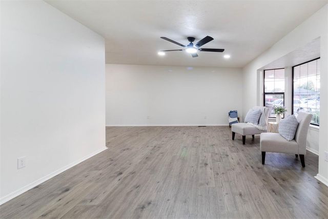11616 Sagamore Drive, Yukon, OK 73099