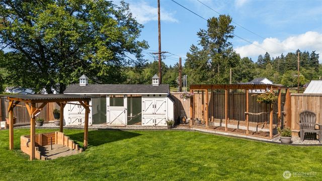 3028 64th Street E, Tacoma, WA 98443