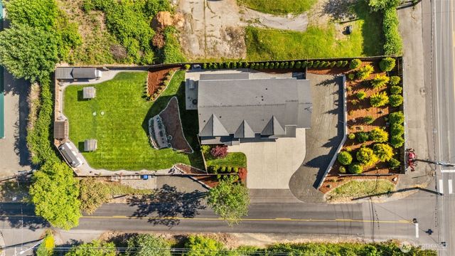 3028 64th Street E, Tacoma, WA 98443