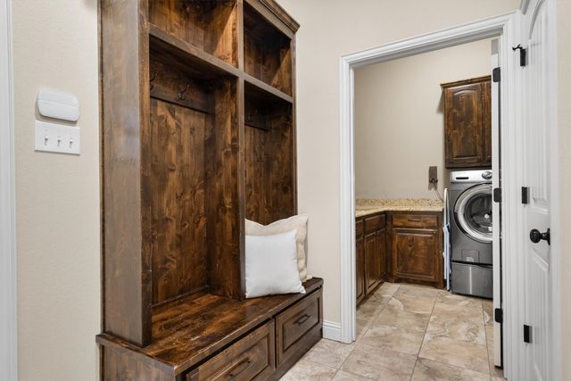 1325 Bluff Springs Drive, Fort Worth, TX 76052
