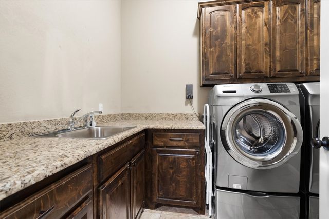 1325 Bluff Springs Drive, Fort Worth, TX 76052