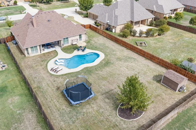 1325 Bluff Springs Drive, Fort Worth, TX 76052