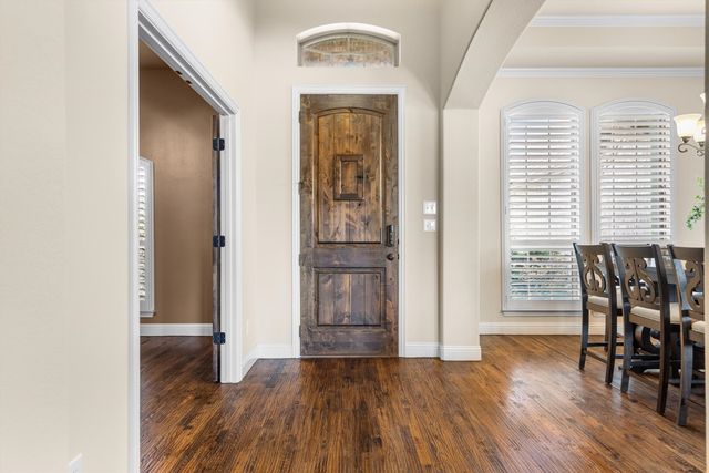 1325 Bluff Springs Drive, Fort Worth, TX 76052