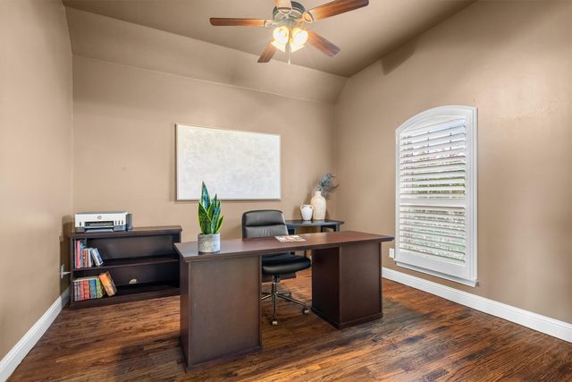 1325 Bluff Springs Drive, Fort Worth, TX 76052