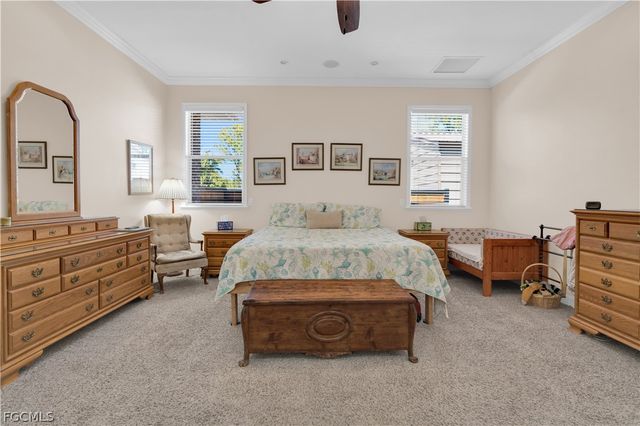 908 Pine AVE, Lehigh Acres, FL 33972