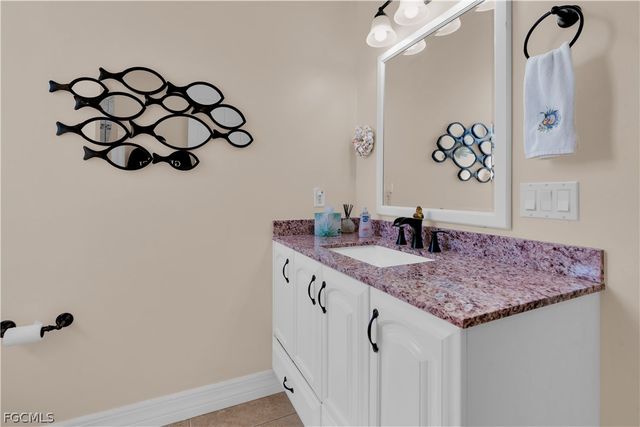 908 Pine AVE, Lehigh Acres, FL 33972