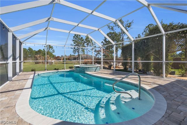 908 Pine AVE, Lehigh Acres, FL 33972