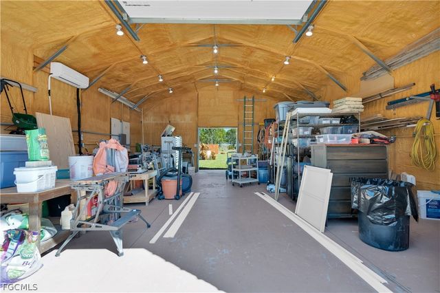 908 Pine AVE, Lehigh Acres, FL 33972