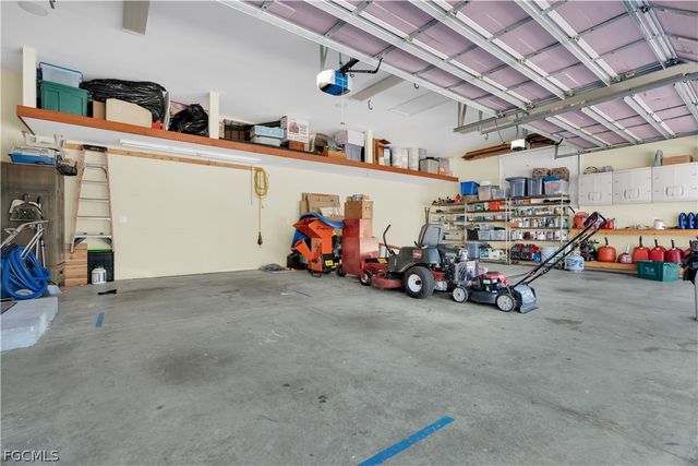 908 Pine AVE, Lehigh Acres, FL 33972