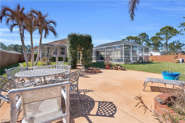 908 Pine AVE, Lehigh Acres, FL 33972