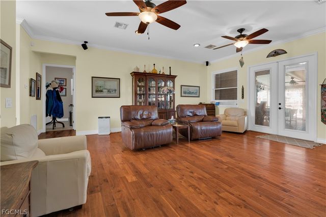 908 Pine AVE, Lehigh Acres, FL 33972