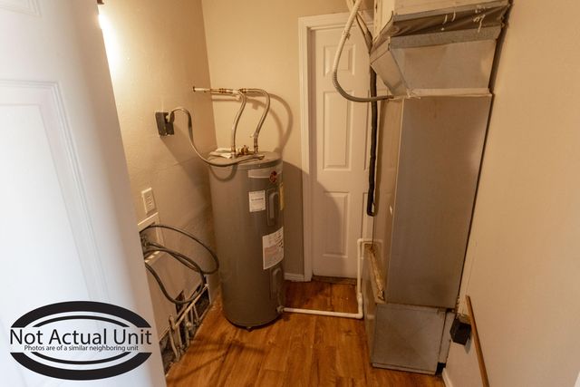 7401 N MOBERLY DR A, Columbia, MO 65202