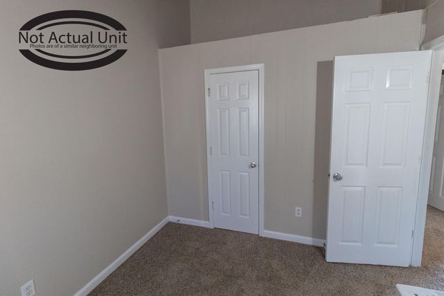 7401 N MOBERLY DR A, Columbia, MO 65202