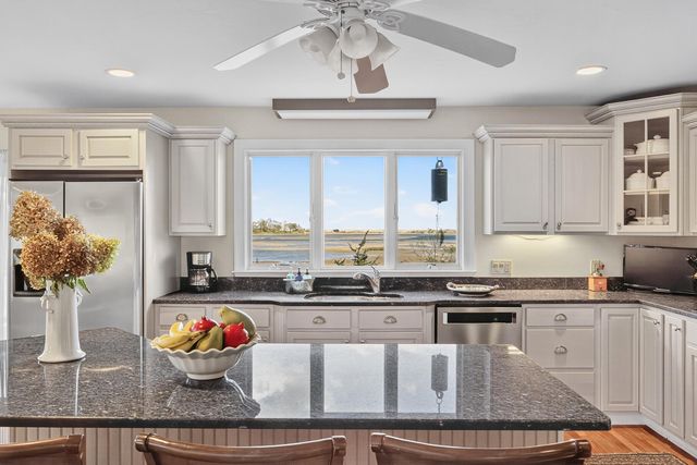 3 Boardwalk Road, Sandwich, MA 02563