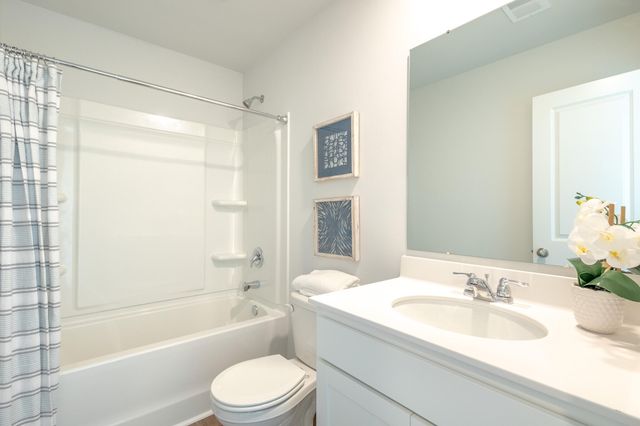 725 Striped Bass Court, Santee, SC 29142