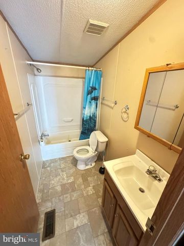 896 E OLD PHILADELPHIA RD, Elkton, MD 21921