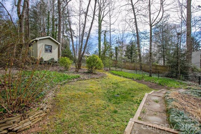 95 Ridgewood Place, Brevard, NC 28712