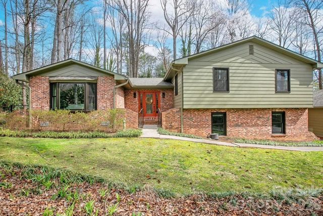 95 Ridgewood Place, Brevard, NC 28712