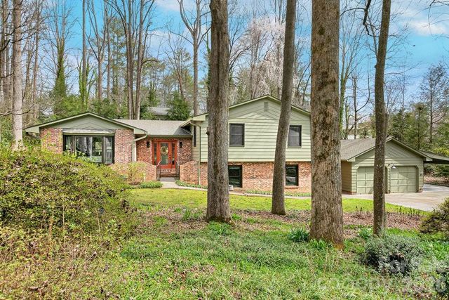 95 Ridgewood Place, Brevard, NC 28712