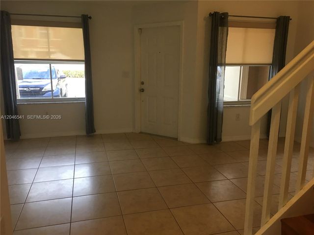 11528 NW 60th Ter 477, Doral, FL 33178