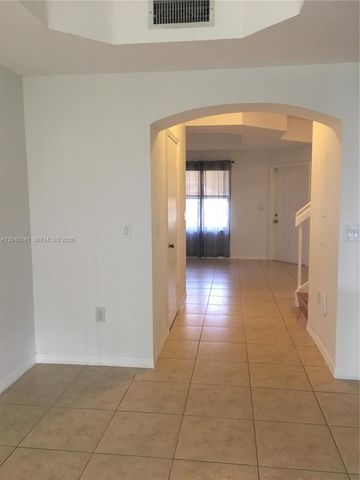 11528 NW 60th Ter 477, Doral, FL 33178
