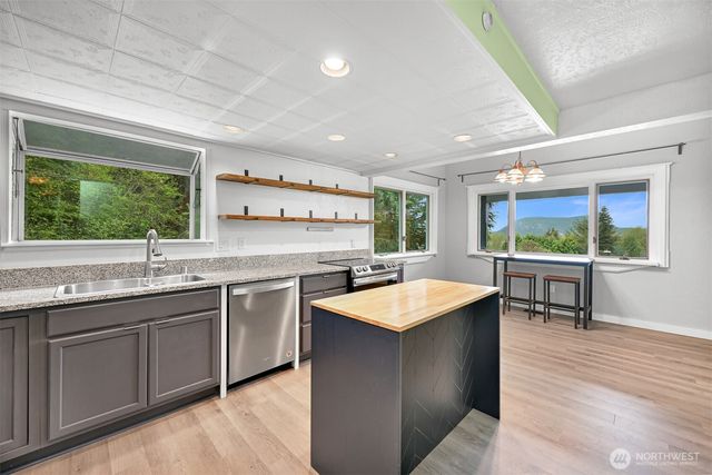 3007 Rye Court, Anacortes, WA 98221