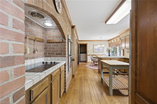 3212 Mapleton CRES, Chesapeake, VA 23321