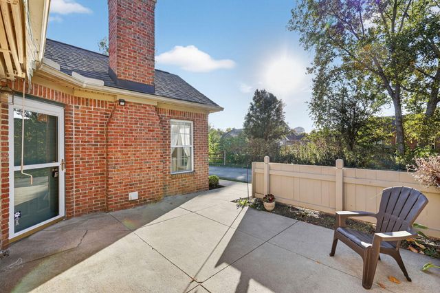 3516 Bayberry Place, Oregon, OH 43616