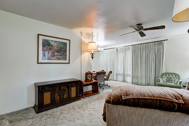 60 Pike Place, Plainfield, IN 46168