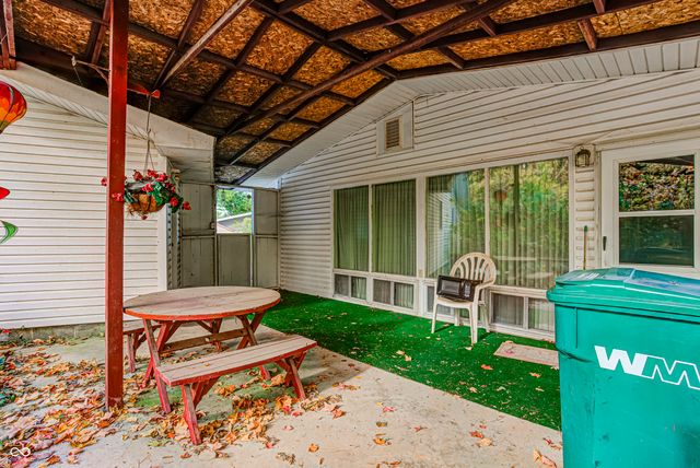 60 Pike Place, Plainfield, IN 46168