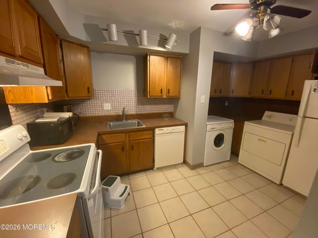 602 Timber Creek Road, Lindenwold, NJ 08021