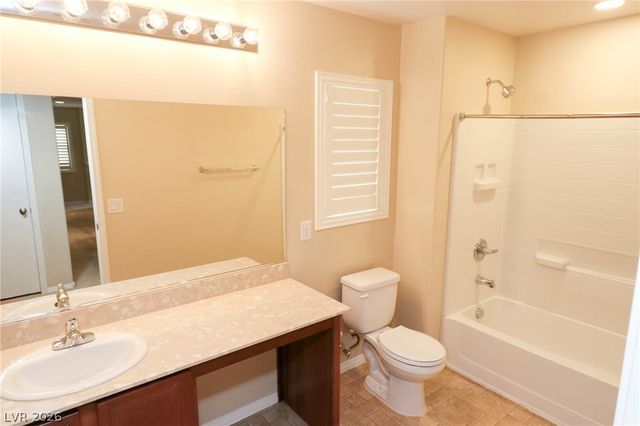 10624 Derby Peak Lane, Las Vegas, NV 89166