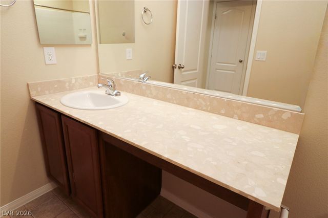 10624 Derby Peak Lane, Las Vegas, NV 89166