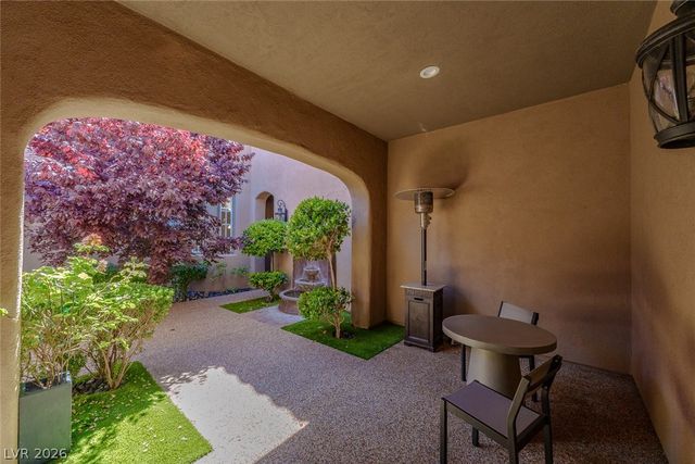 11359 Winter Cottage Place, Las Vegas, NV 89135