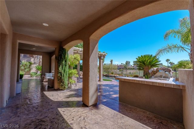 11359 Winter Cottage Place, Las Vegas, NV 89135