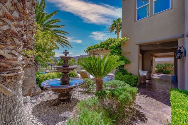 11359 Winter Cottage Place, Las Vegas, NV 89135
