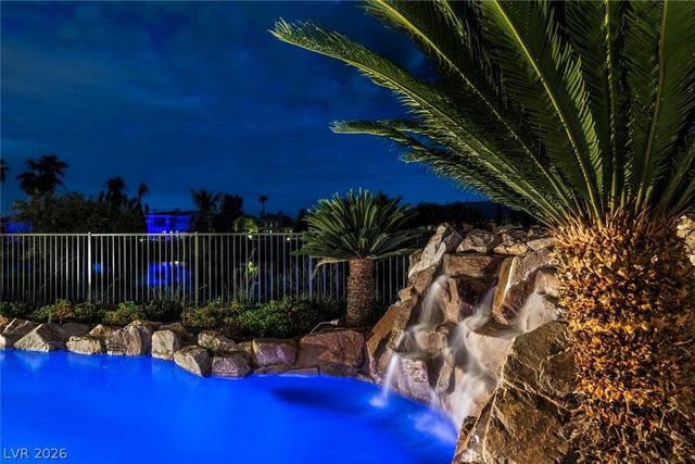 11359 Winter Cottage Place, Las Vegas, NV 89135