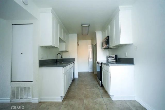 1265 Kendall Drive 811, San Bernardino, CA 92407