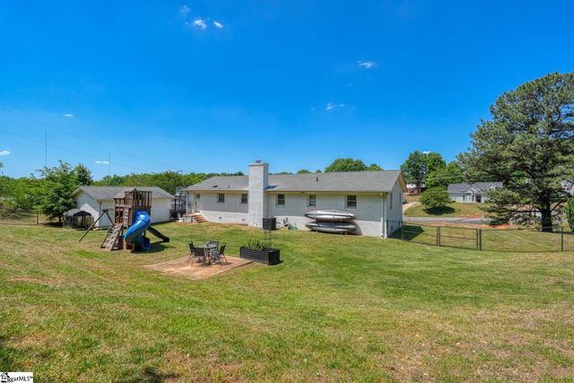 466 Belcher Road, Boiling Springs, SC 29316