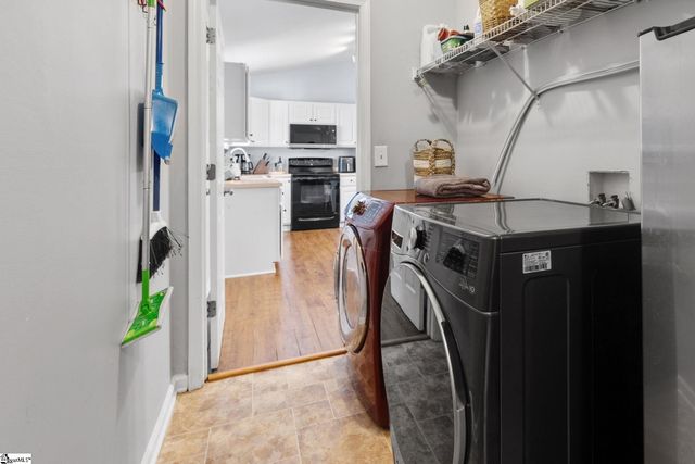 28 Backwater Way, Greenville, SC 29611